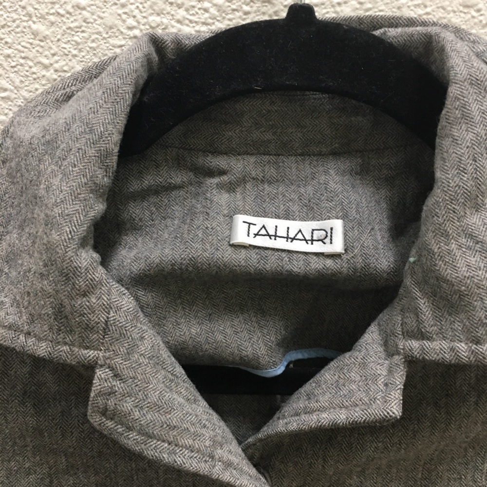 Tahari jacket - Picture 3 of 4